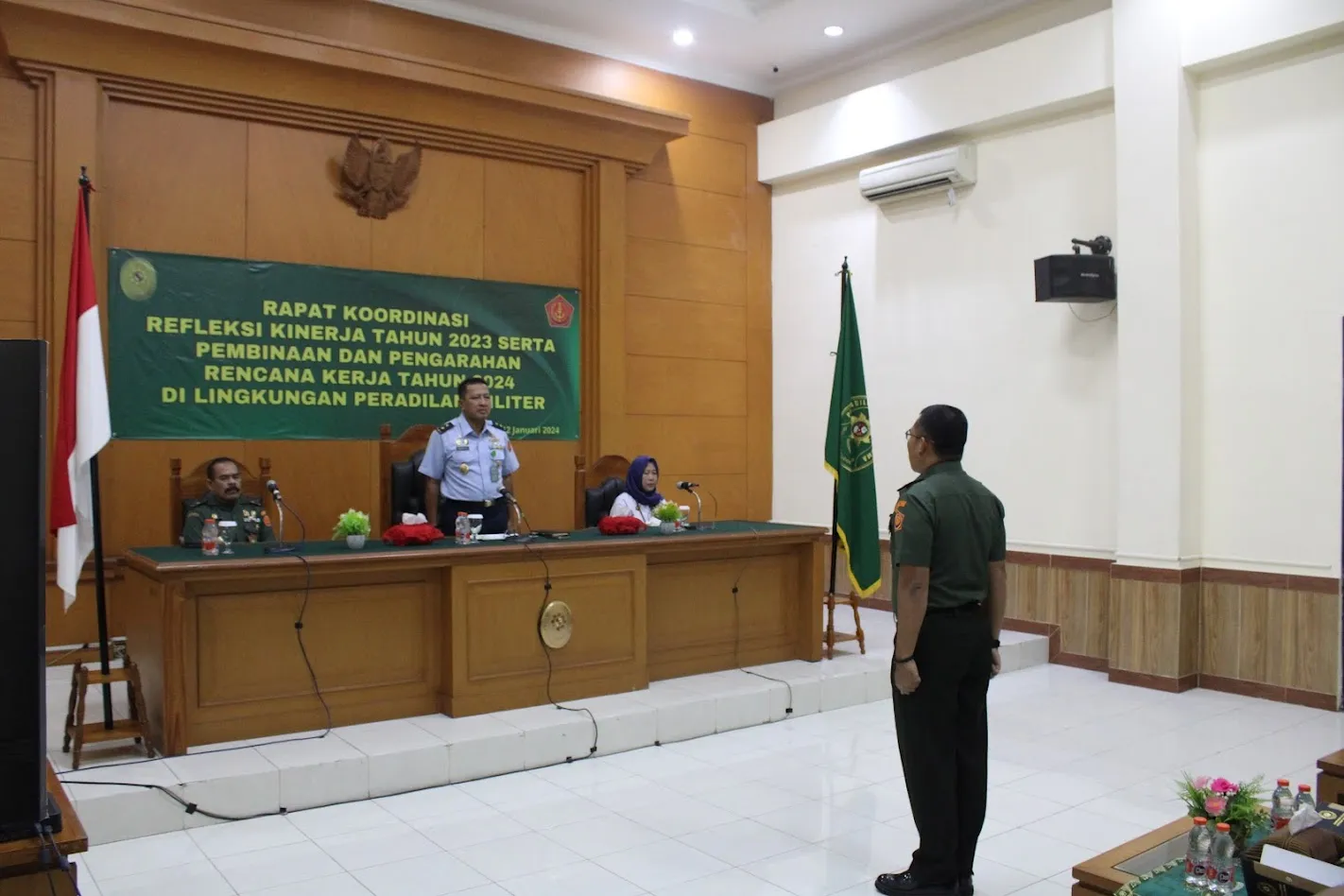 KEPALA PENGADILAN MILITER III-17 MANADO MENGIKUTI RAPAT KOORDINASI REFLEKSI KINERJA DAN PENGARAHAN OLEH KADILMILTAMA